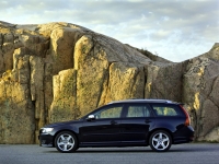 Volvo V50 Wagon (1 generation) 1.6 TD MT (110 hp) foto, Volvo V50 Wagon (1 generation) 1.6 TD MT (110 hp) fotos, Volvo V50 Wagon (1 generation) 1.6 TD MT (110 hp) imagen, Volvo V50 Wagon (1 generation) 1.6 TD MT (110 hp) imagenes, Volvo V50 Wagon (1 generation) 1.6 TD MT (110 hp) fotografía