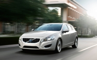 Volvo V60 Estate (1 generation) 1.6 T4 MT (180 HP) foto, Volvo V60 Estate (1 generation) 1.6 T4 MT (180 HP) fotos, Volvo V60 Estate (1 generation) 1.6 T4 MT (180 HP) imagen, Volvo V60 Estate (1 generation) 1.6 T4 MT (180 HP) imagenes, Volvo V60 Estate (1 generation) 1.6 T4 MT (180 HP) fotografía