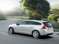 Volvo V60 Estate (1 generation) 1.6 T4 MT (180 HP) foto, Volvo V60 Estate (1 generation) 1.6 T4 MT (180 HP) fotos, Volvo V60 Estate (1 generation) 1.6 T4 MT (180 HP) imagen, Volvo V60 Estate (1 generation) 1.6 T4 MT (180 HP) imagenes, Volvo V60 Estate (1 generation) 1.6 T4 MT (180 HP) fotografía